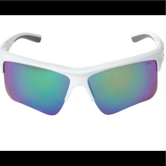 Accessories Zeal Sunglasscota Modelzealowned By Maui Jim Poshmark